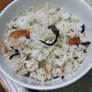 ひじきご飯